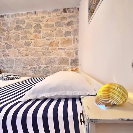 Casa de hóspedes Vilini Dvori 3*